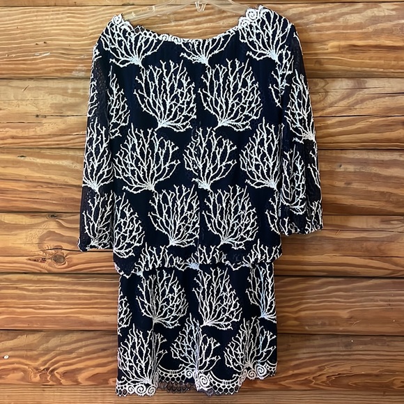 Lilly Pulitzer Dress - Picture 2 of 9